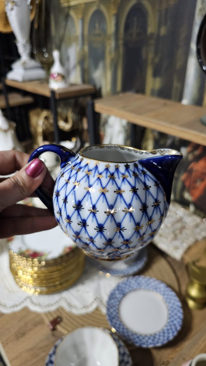 Lomonosov İmperial Porcelain Büyük boy Sütlük - Image 1