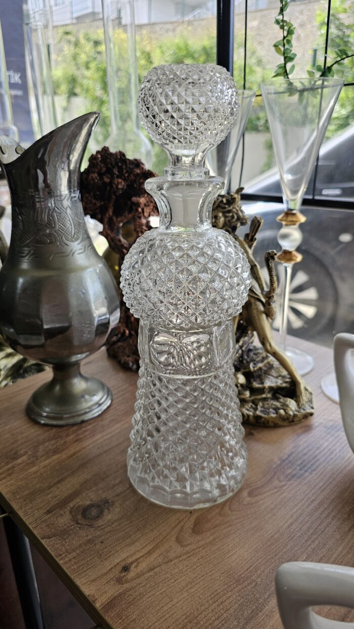 Kesme Cam Karaf - Image 1