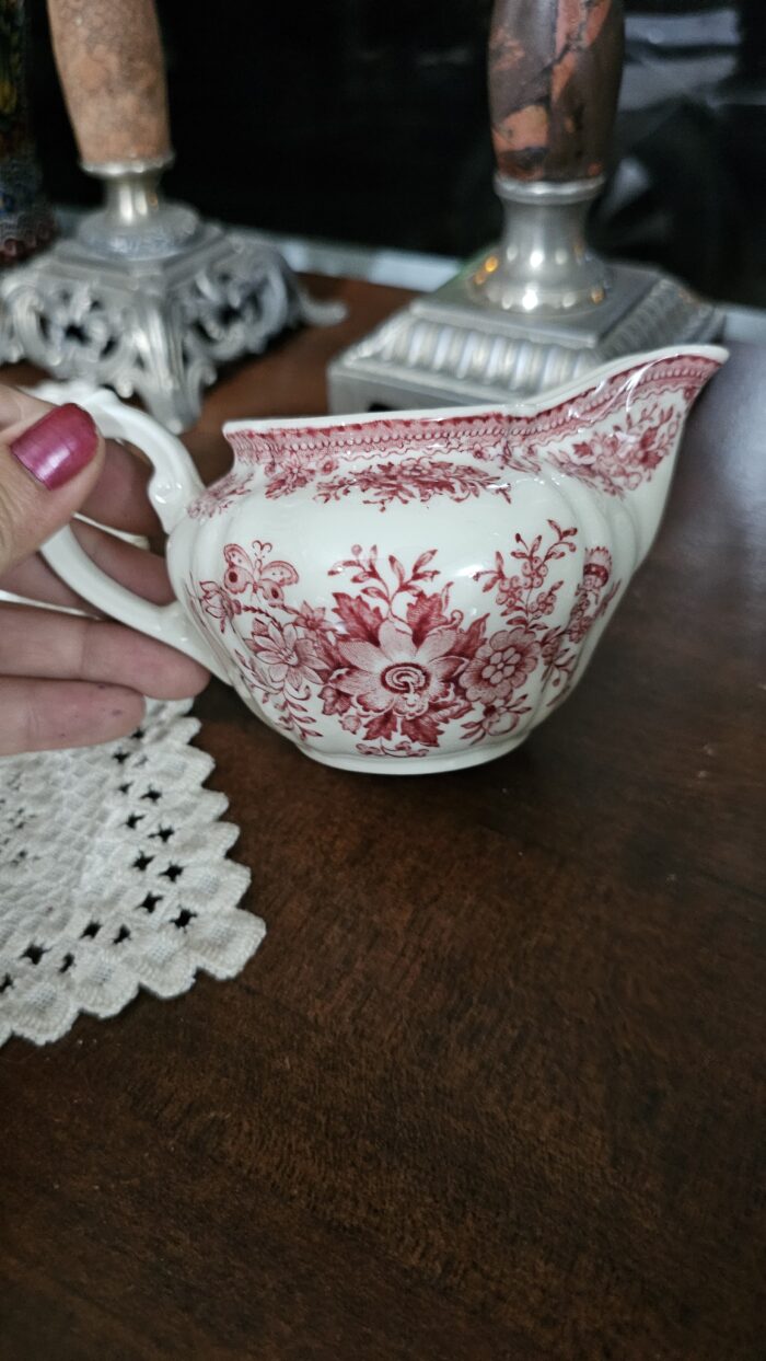Villeroy Boch Fasan Kırmızı Sütlük - Image 1