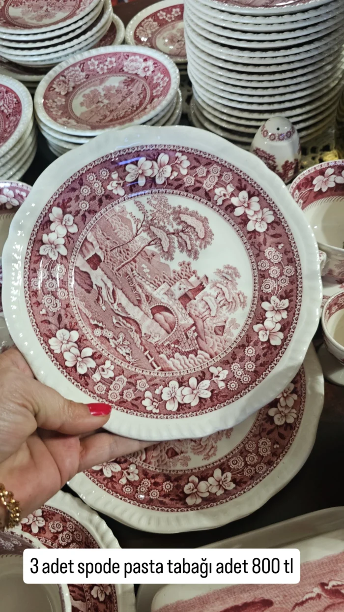 Spode Pink Tower 20 cm pasta tabağı - Image 1