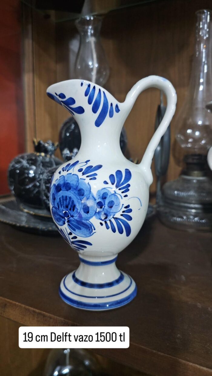 Delft Hollanda Blue Blanc 19 cm sürahi form vazo - Image 1