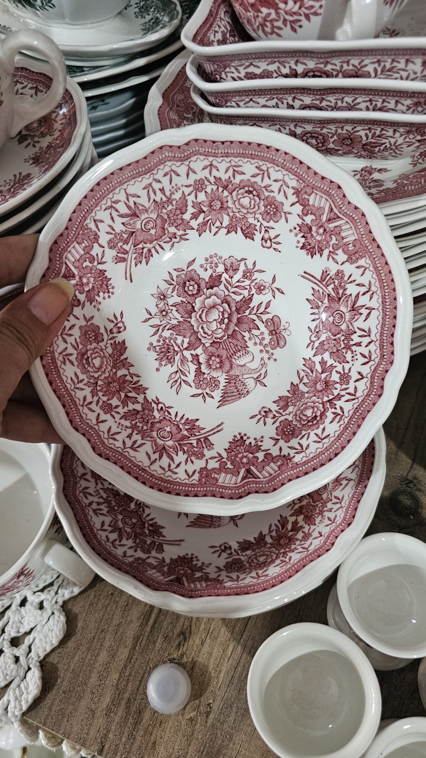 20250910_185331 Villeroy Boch Kırmızı Fasan 16 cm Kulpsuz çorba kasesi - Image 1