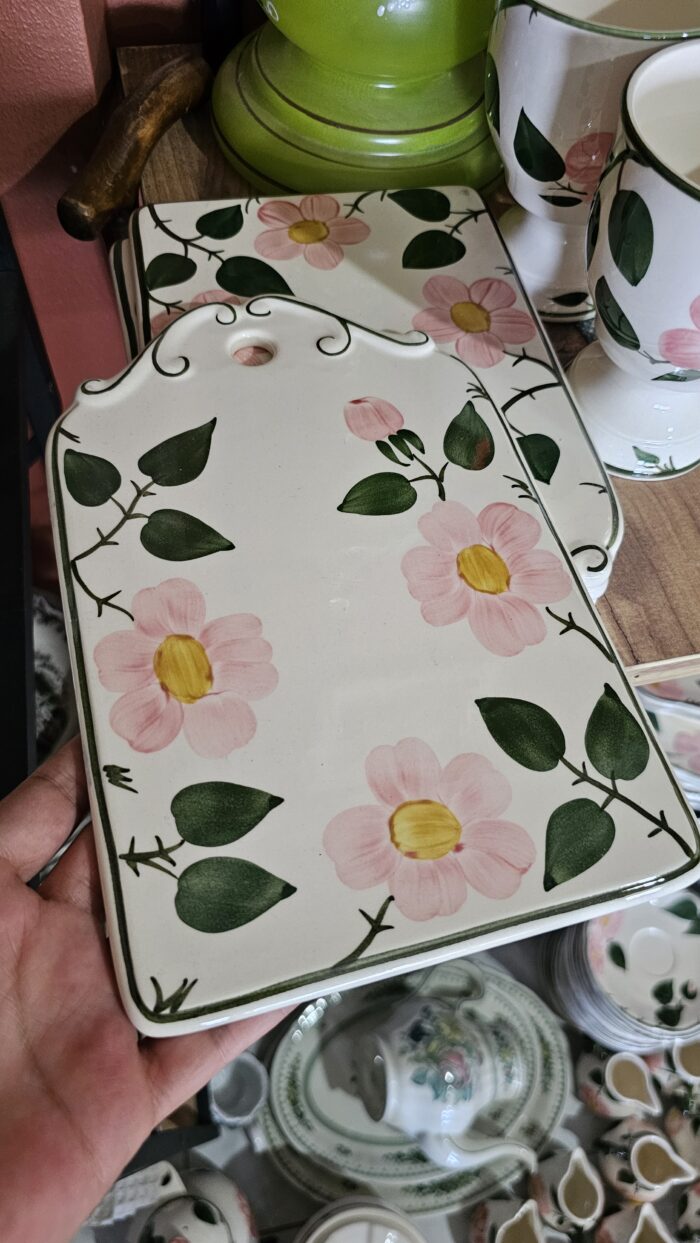 Villeroy Boch WILD ROSES peynir ve kesme tahtaları - Image 1