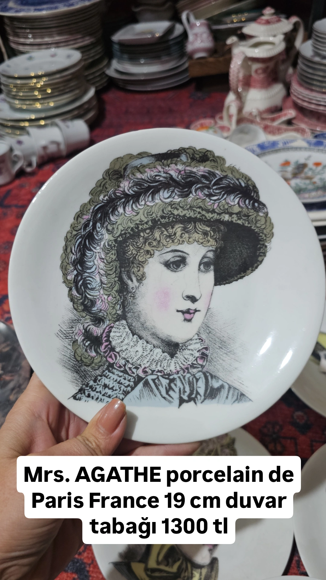 IMG_20251031_235156_738 Porcelain De Paris Fransa 19 cm Mrs. Agathe Duvar Tabağı - Image 1