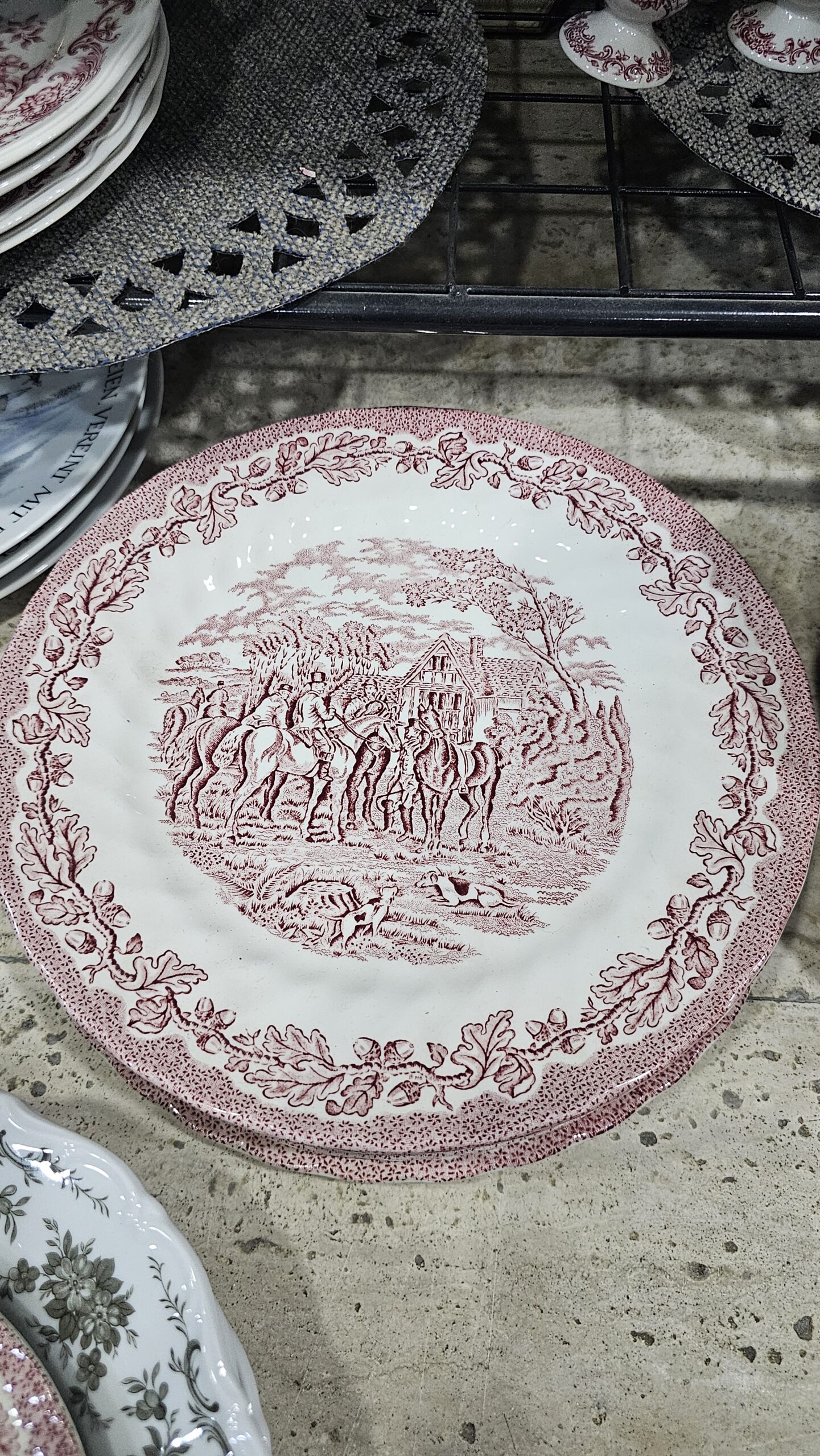 20260508_210256 Myott Country Life Pembe 25 cm Servis Tabağı - Image 1