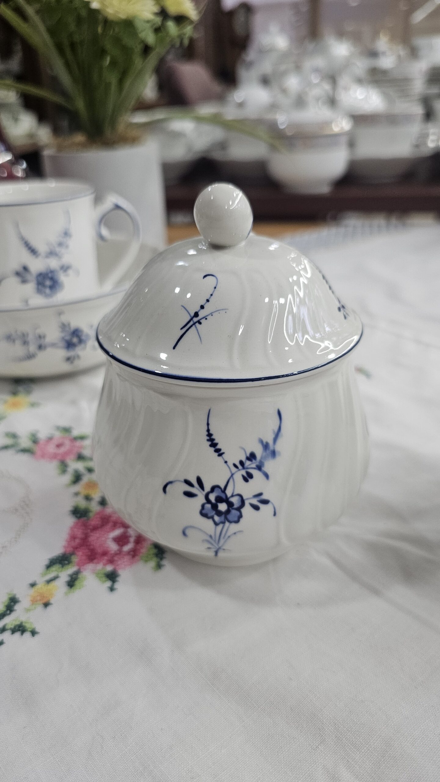 20260701_202427 Villeroy Boch Luxemburg büyük boy şekerlik - Image 1