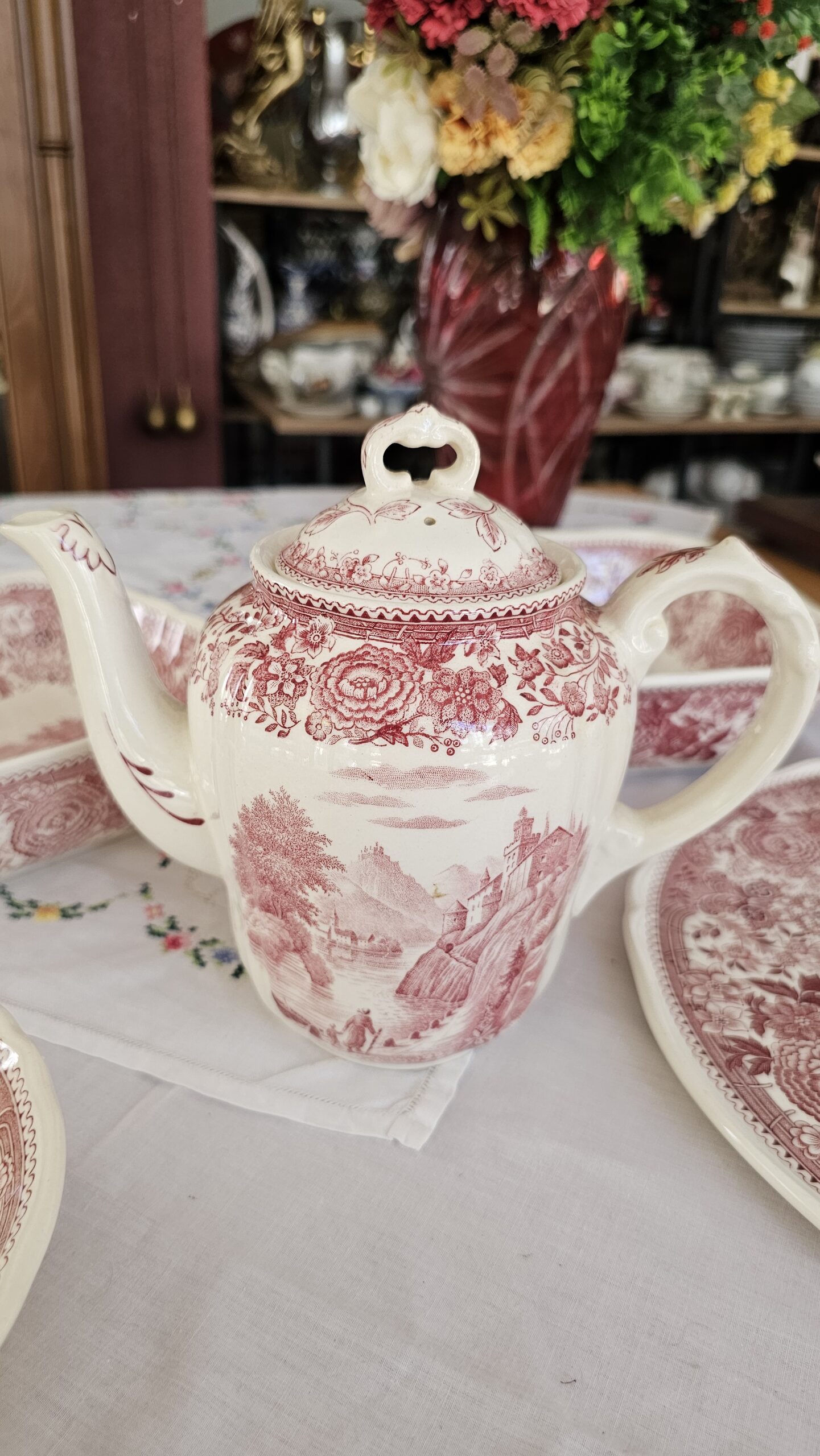 20260702_153605 Villeroy Boch Pembe Burgenland 4 kişilik çay potu - Image 1