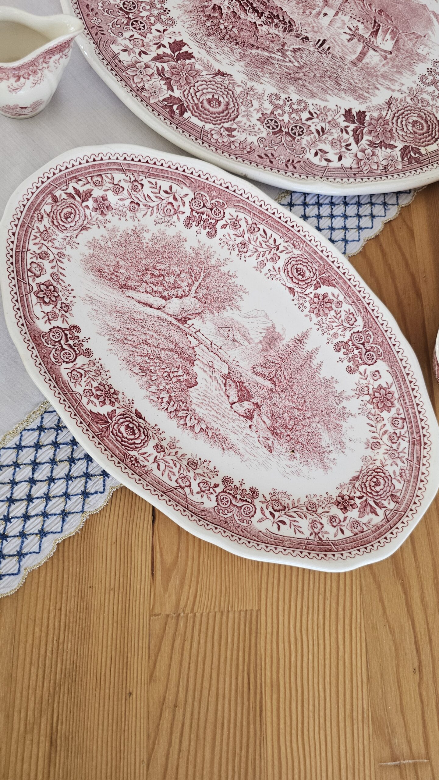 20260702_153640 Villeroy Boch Pembe Burgenland 28 cm kayık - Image 1