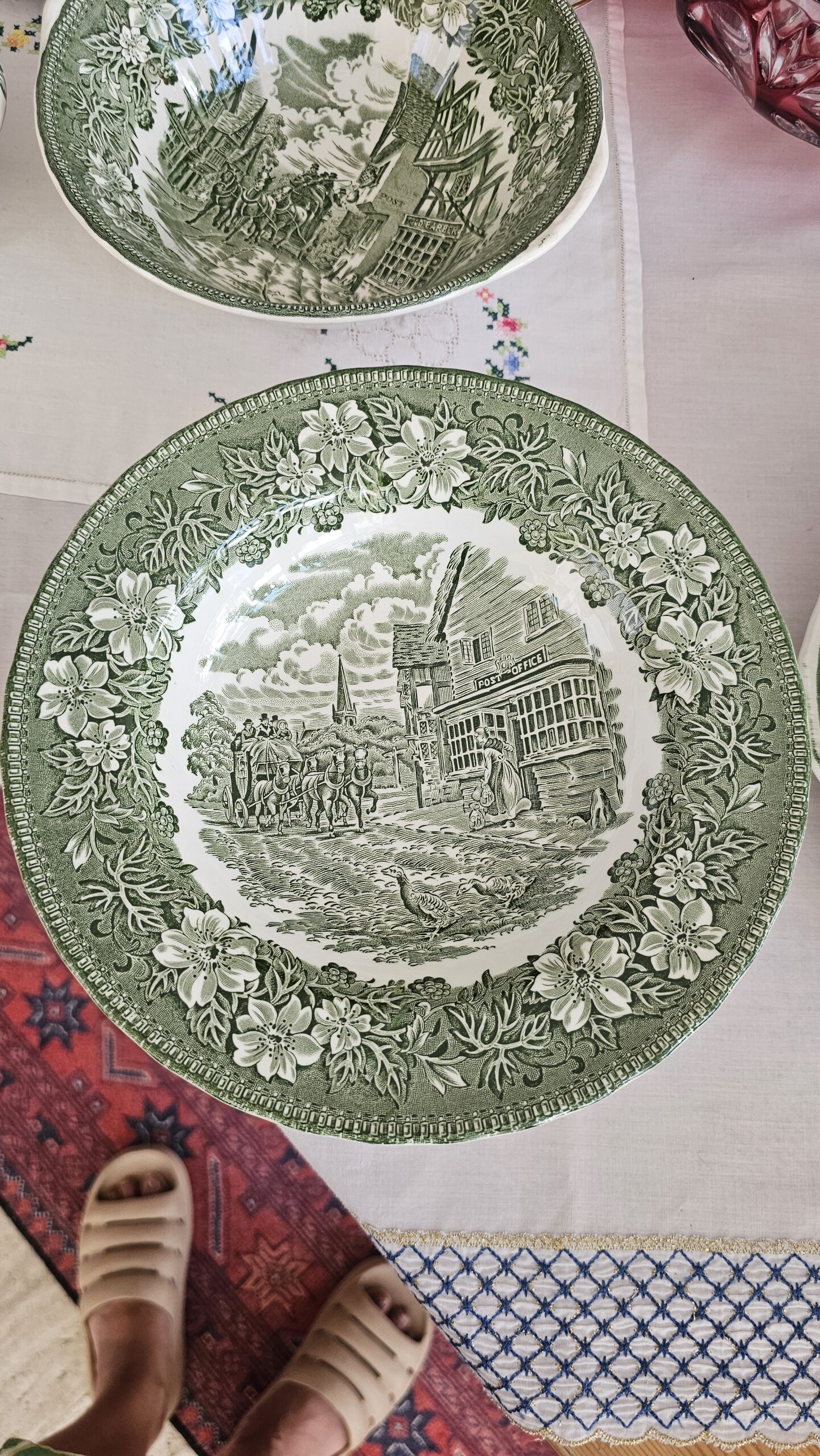 20260705_125633 Royal Tudor Yeşil 23 cm sulu yemek tabağı - Image 1