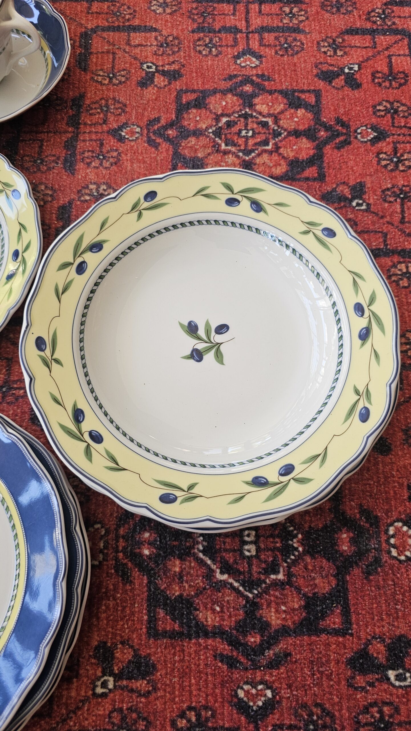 20260718_153352 Medley Hutchenreuther 23 cm sarı yemek tabağı - Image 1
